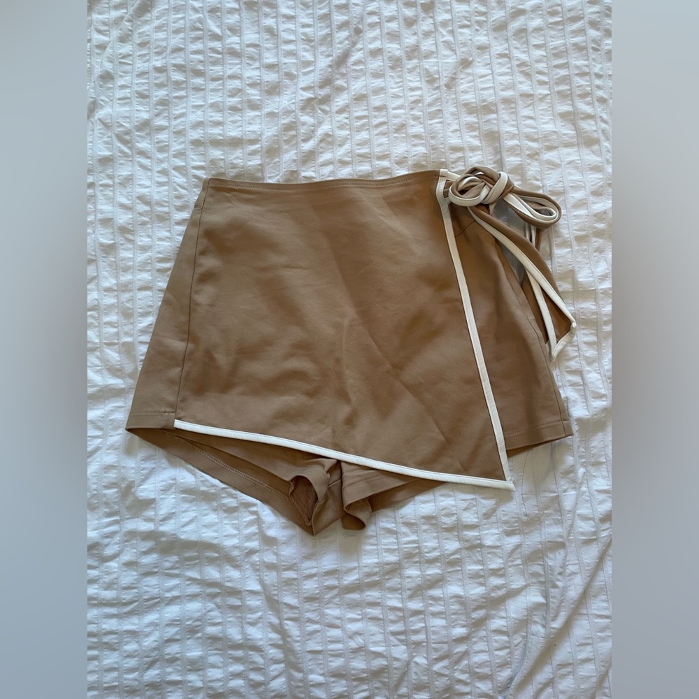 Superdown Samara skort - Picture 6 of 13